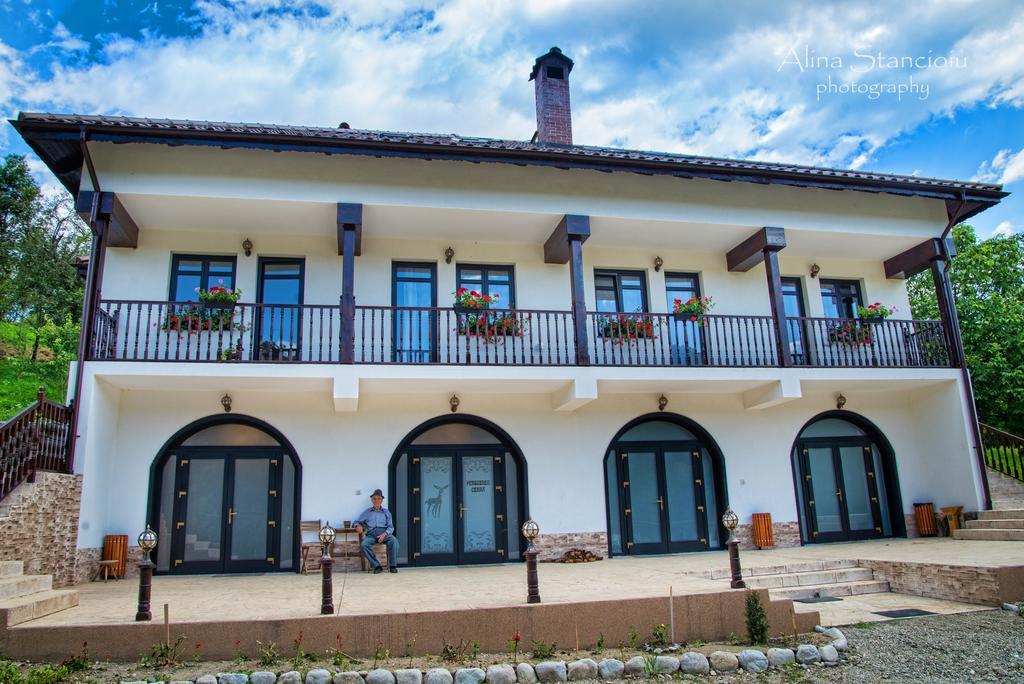 Pensiunea Agroturistica Cerna, Vaideeni, Valcea Exterior foto